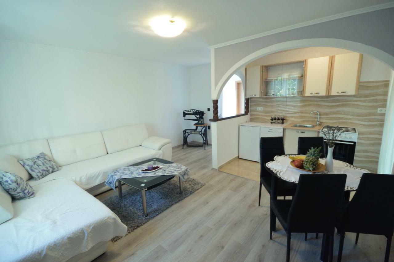 Vacation Home Vesna Bribir  Extérieur photo